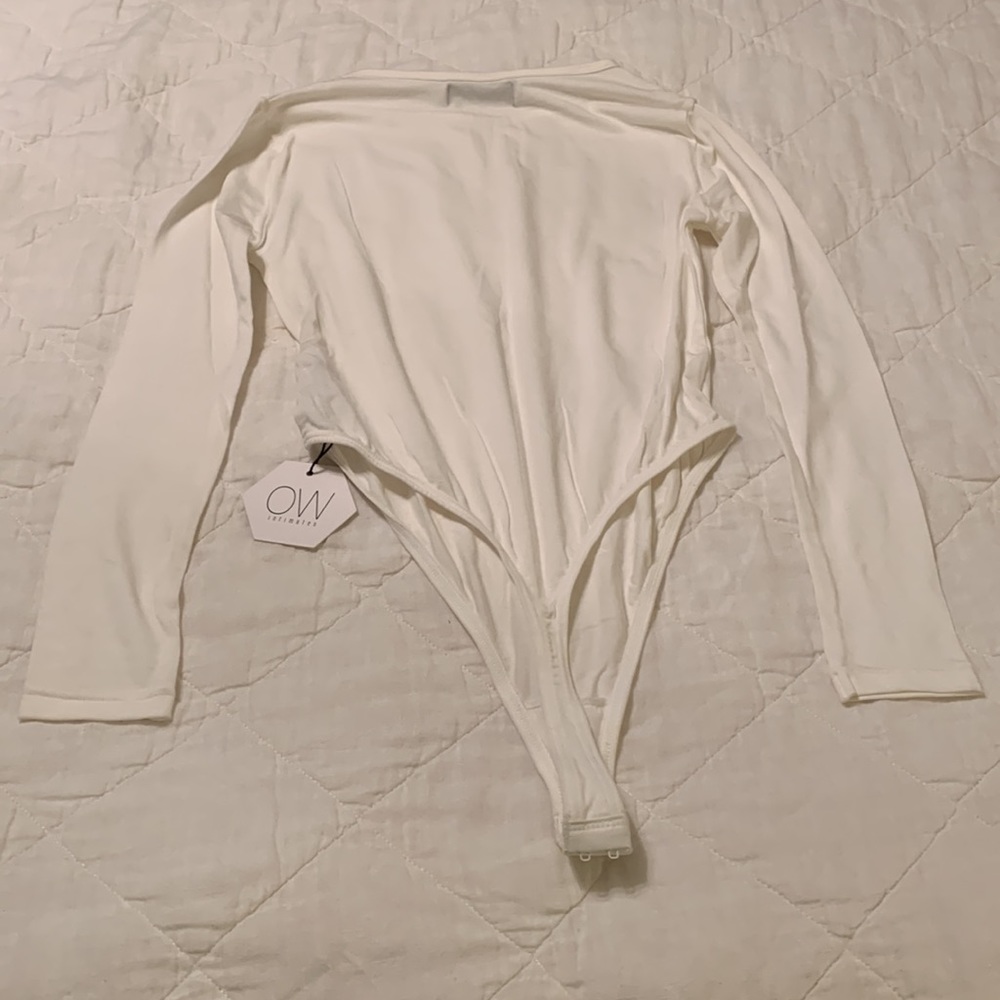 White Bodysuit - Picture 3 of 7